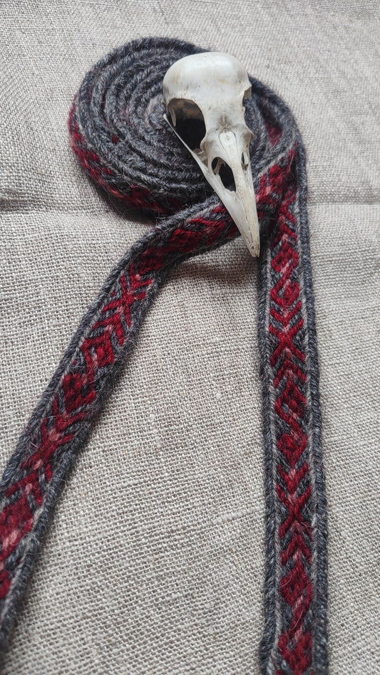 Tablet woven belt based on pre-christian Latvian band (cruelty free wool)