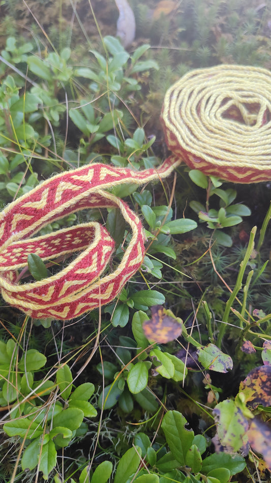 Medieval Latvian ribbon made of plant dyed yarns