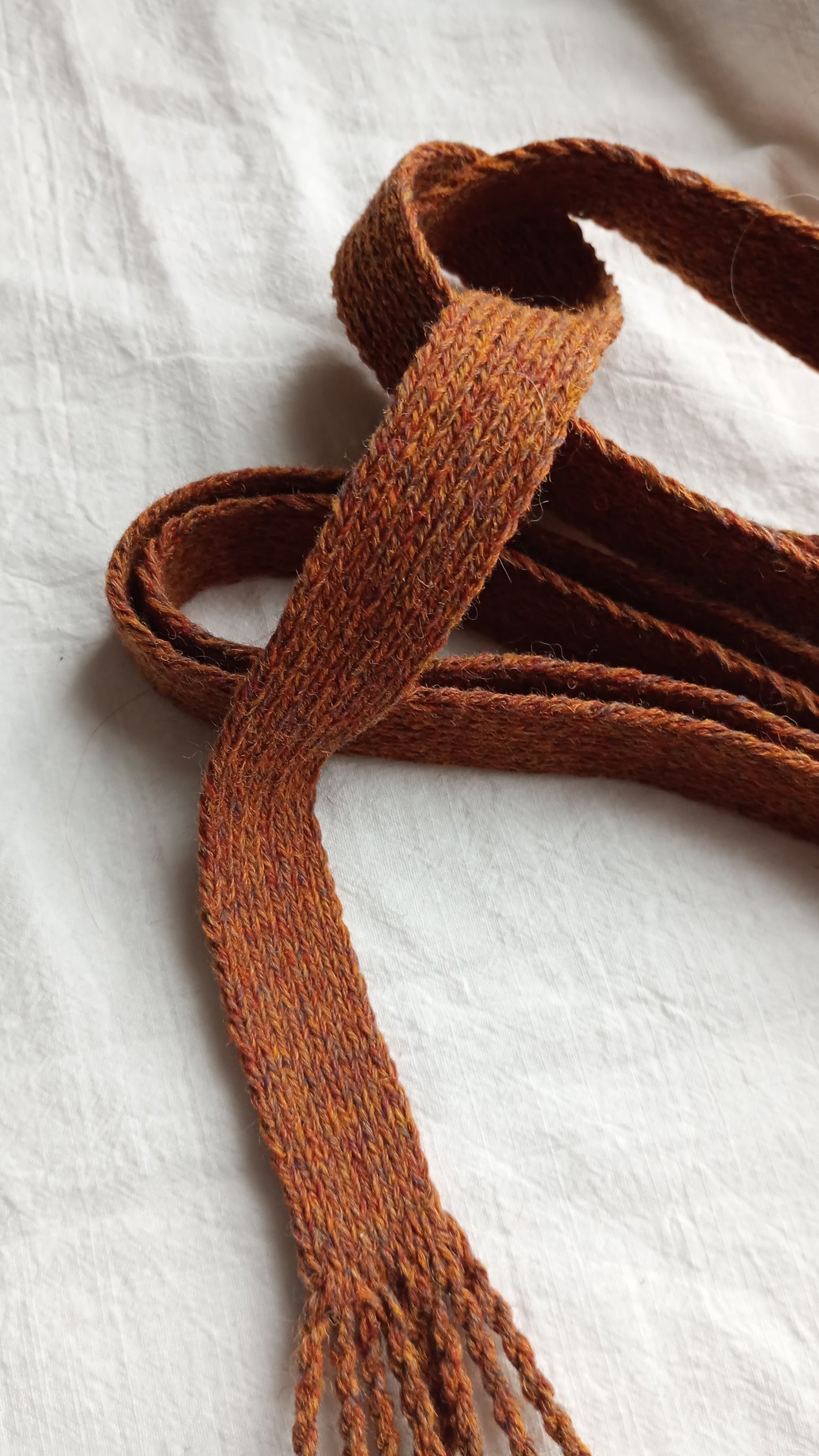 Solid colour belt in colour of autumn leaves