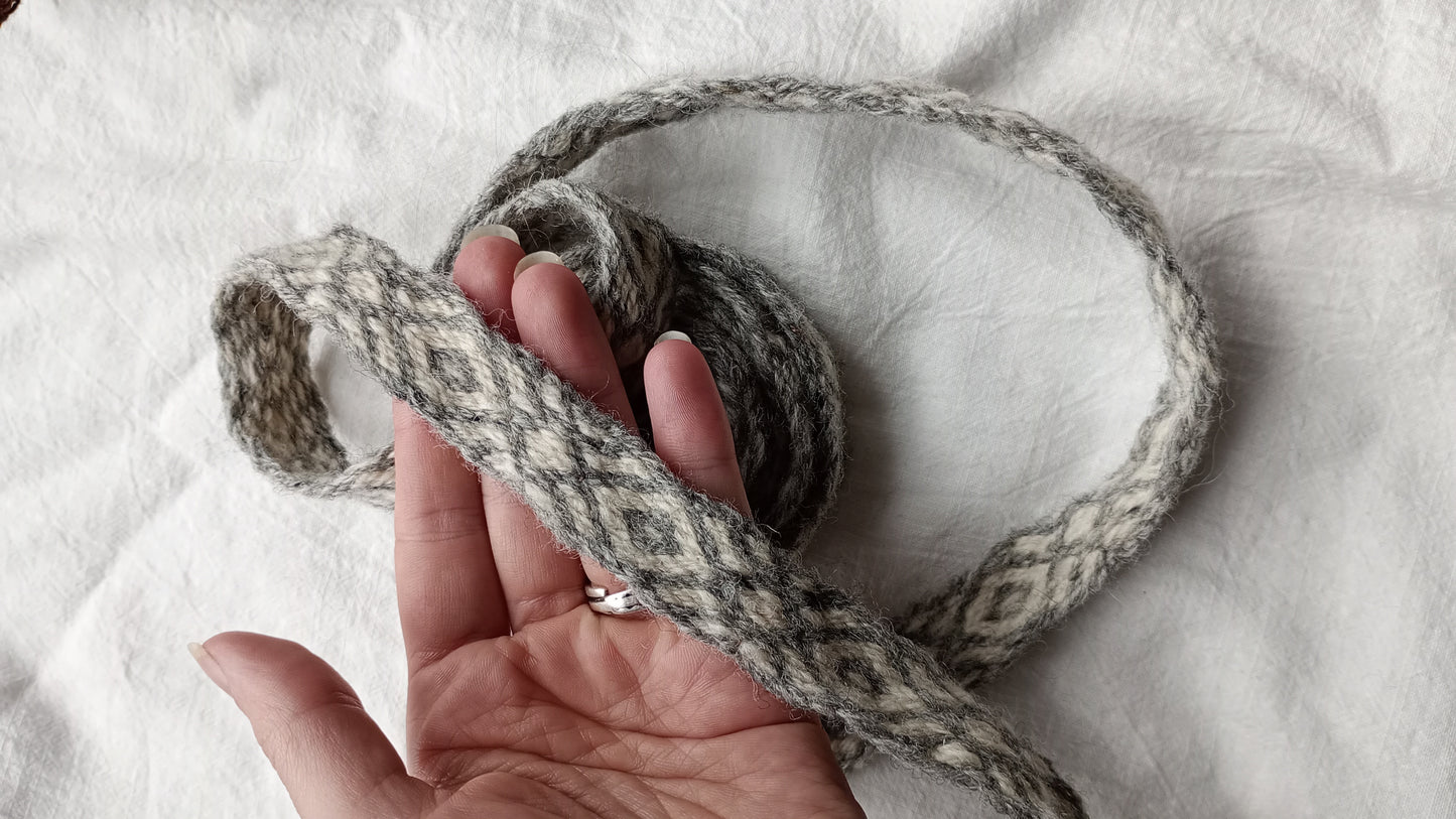 Belt inspired by Finnish Iron Age, handspun natural colour wool