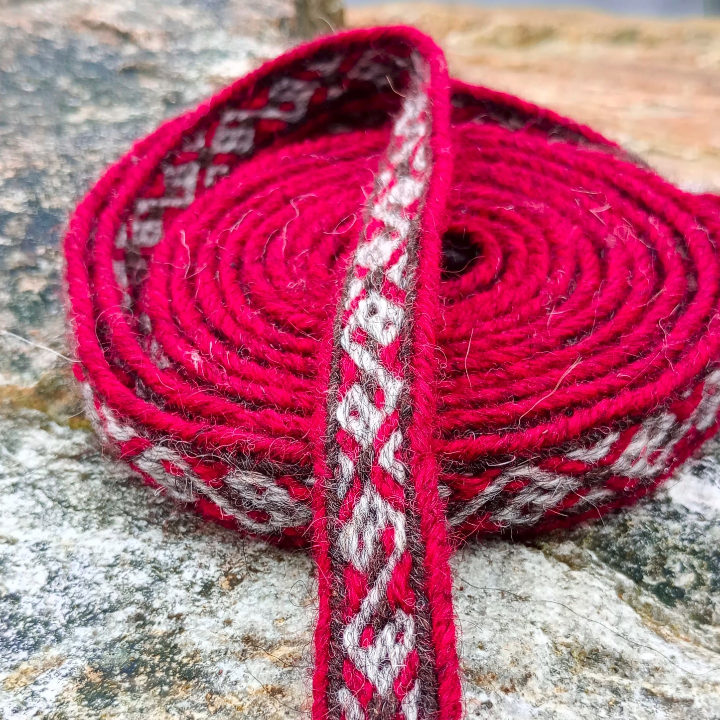 Tablet woven belt based on pre-christian Latvian band (cruelty free wool)