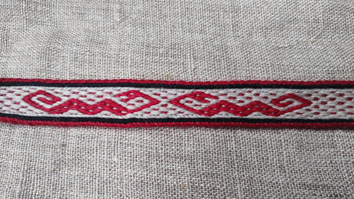 Belt with snakes