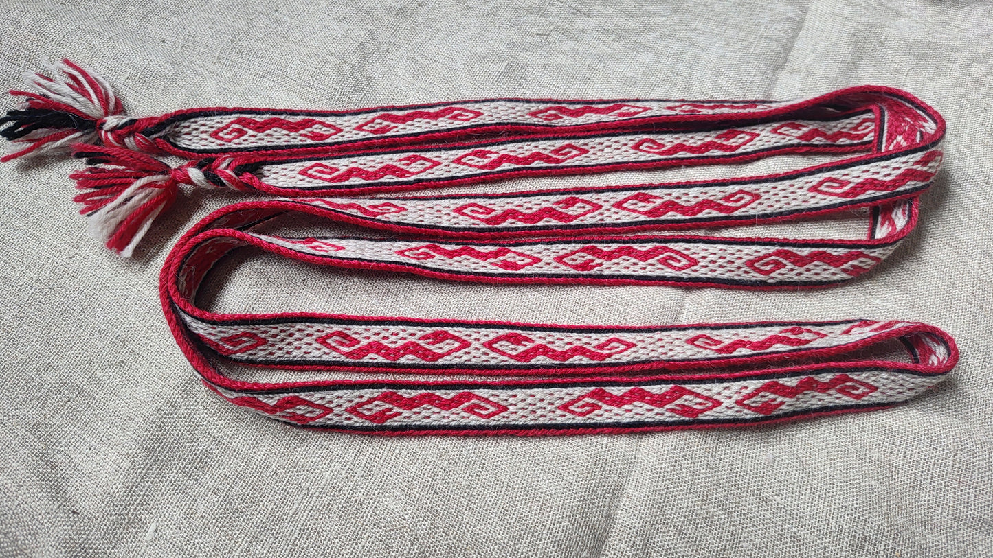 Belt with snakes
