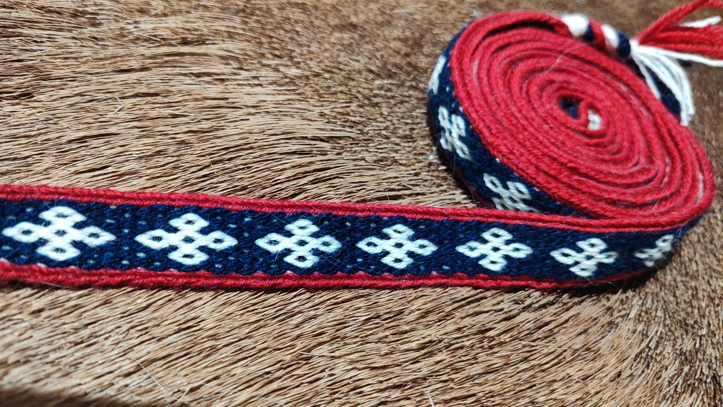 Belt with elegant Estonian motive