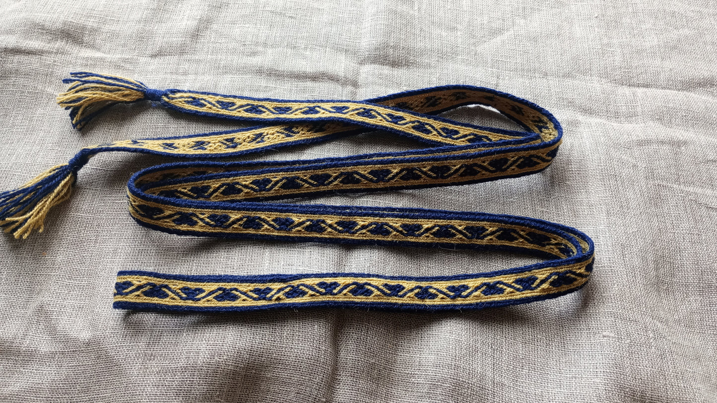 Robust belt with "st. Bathilde" pattern (medieval Frankia)