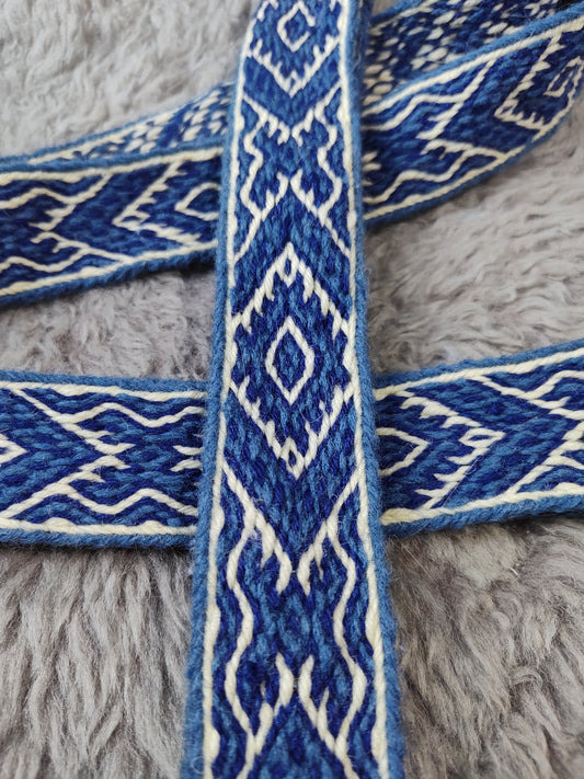 Robust folk style belt in blue