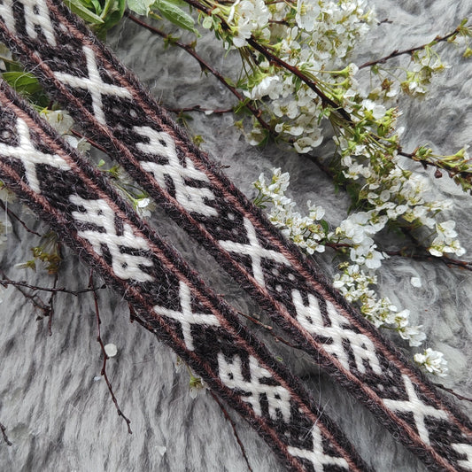 Long band with double dragons in browns