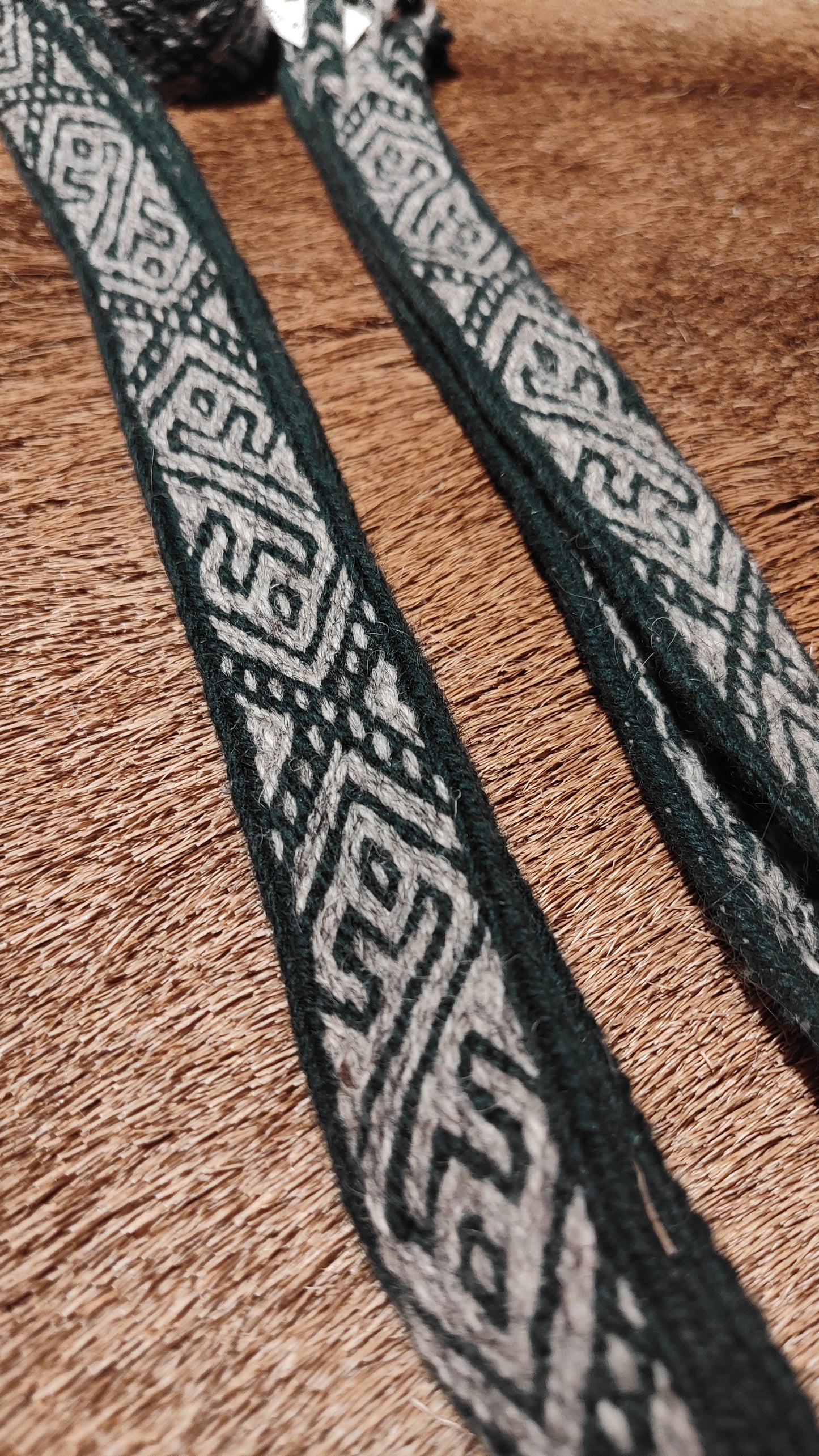 Belt inspired by Birka B6 (cruelty free wool)