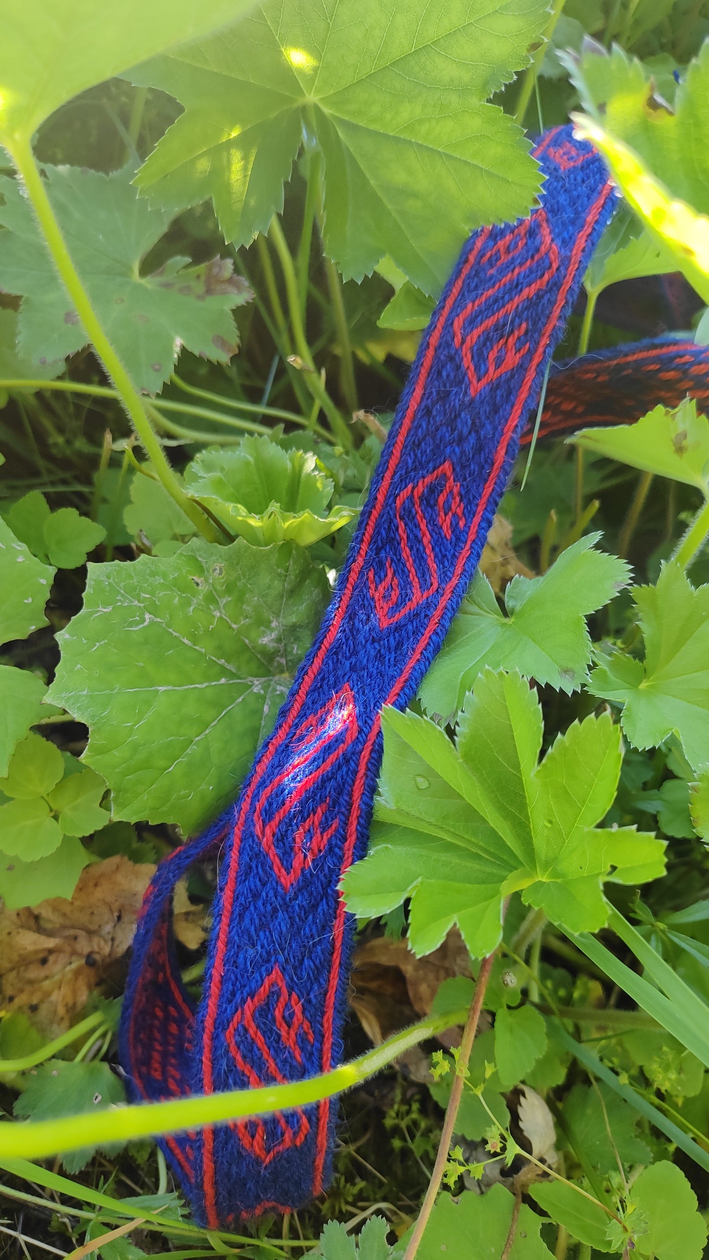 Double serpents belt