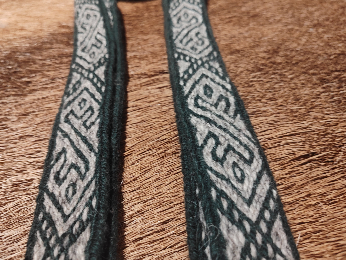 Belt inspired by Birka B6 (cruelty free wool)