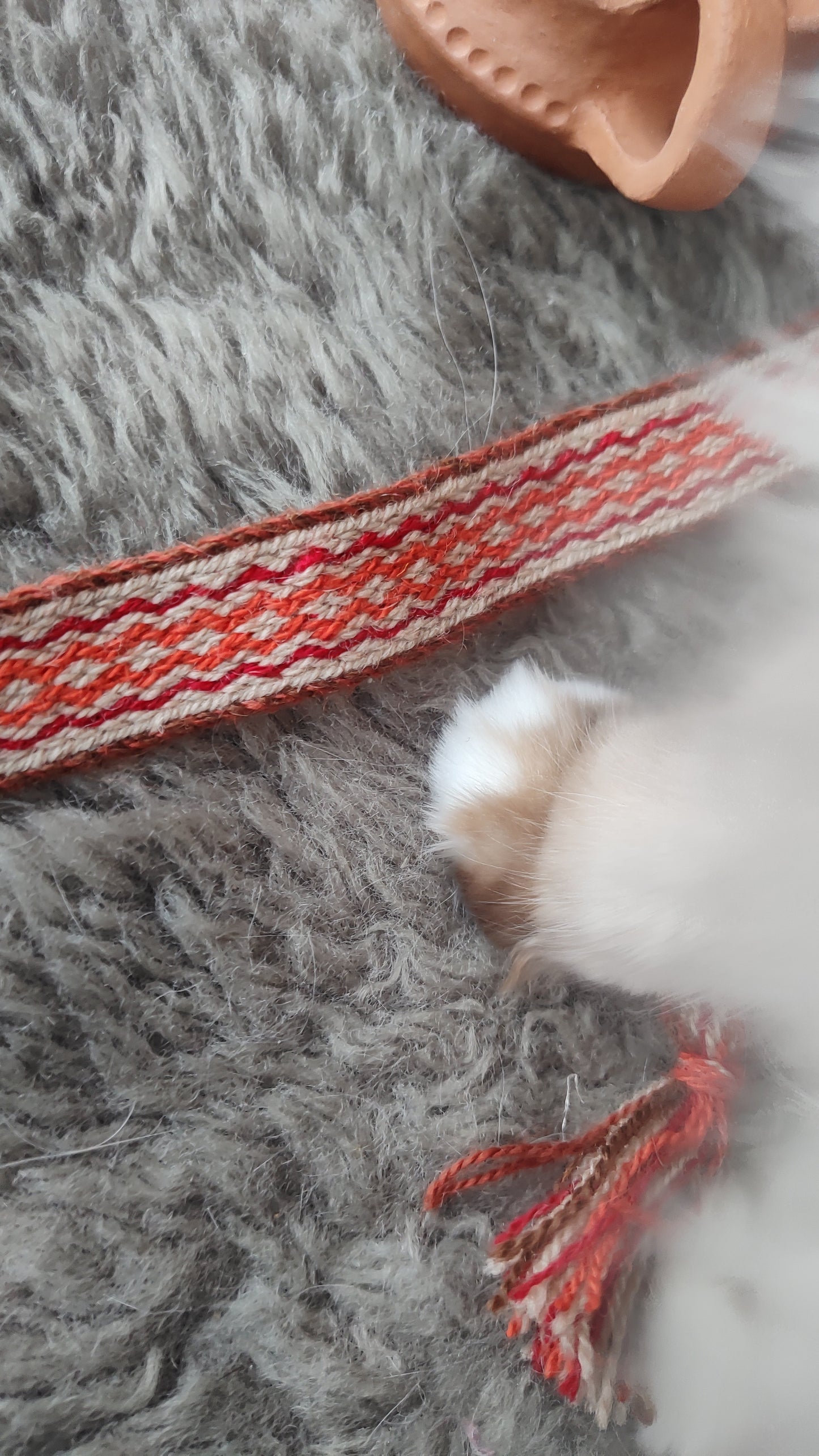 Double sided baltic belt in beige and orange