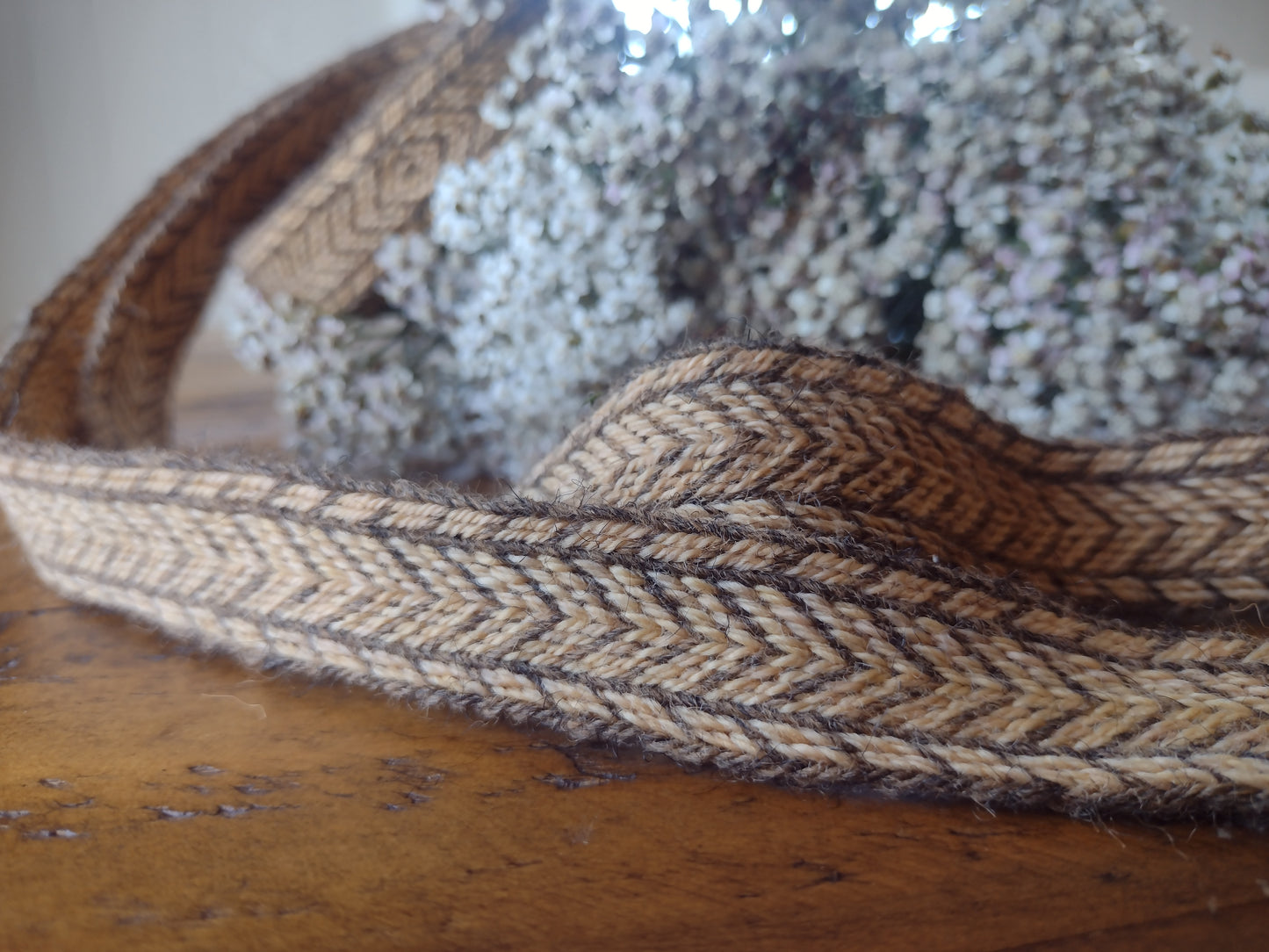 Belt with arrow pattern (plant dyed, partially hand spun)