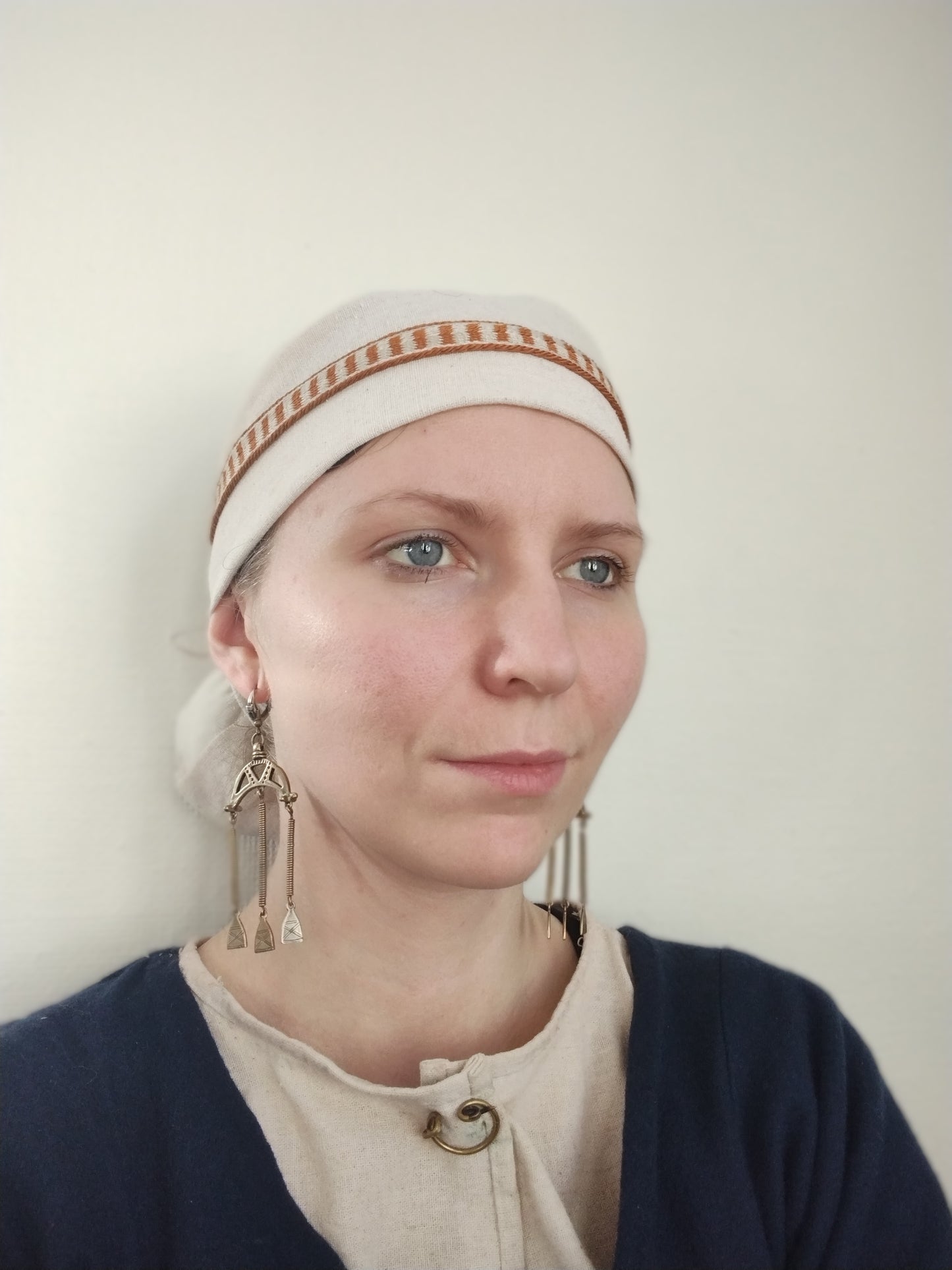 Striped headband in copper and ivory silk