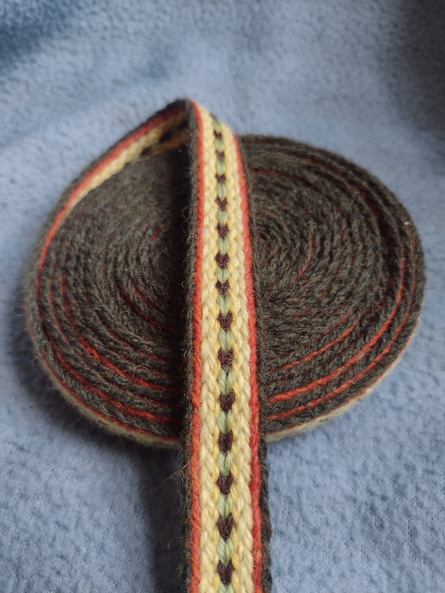 Narrow double sided trim (plant dyed yarns)